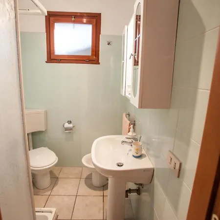 Charming 2-room In A Peaceful Residential Area Appartamento *