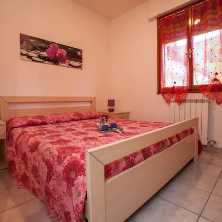 Charming 2-room In A Peaceful Residential Area Appartamento